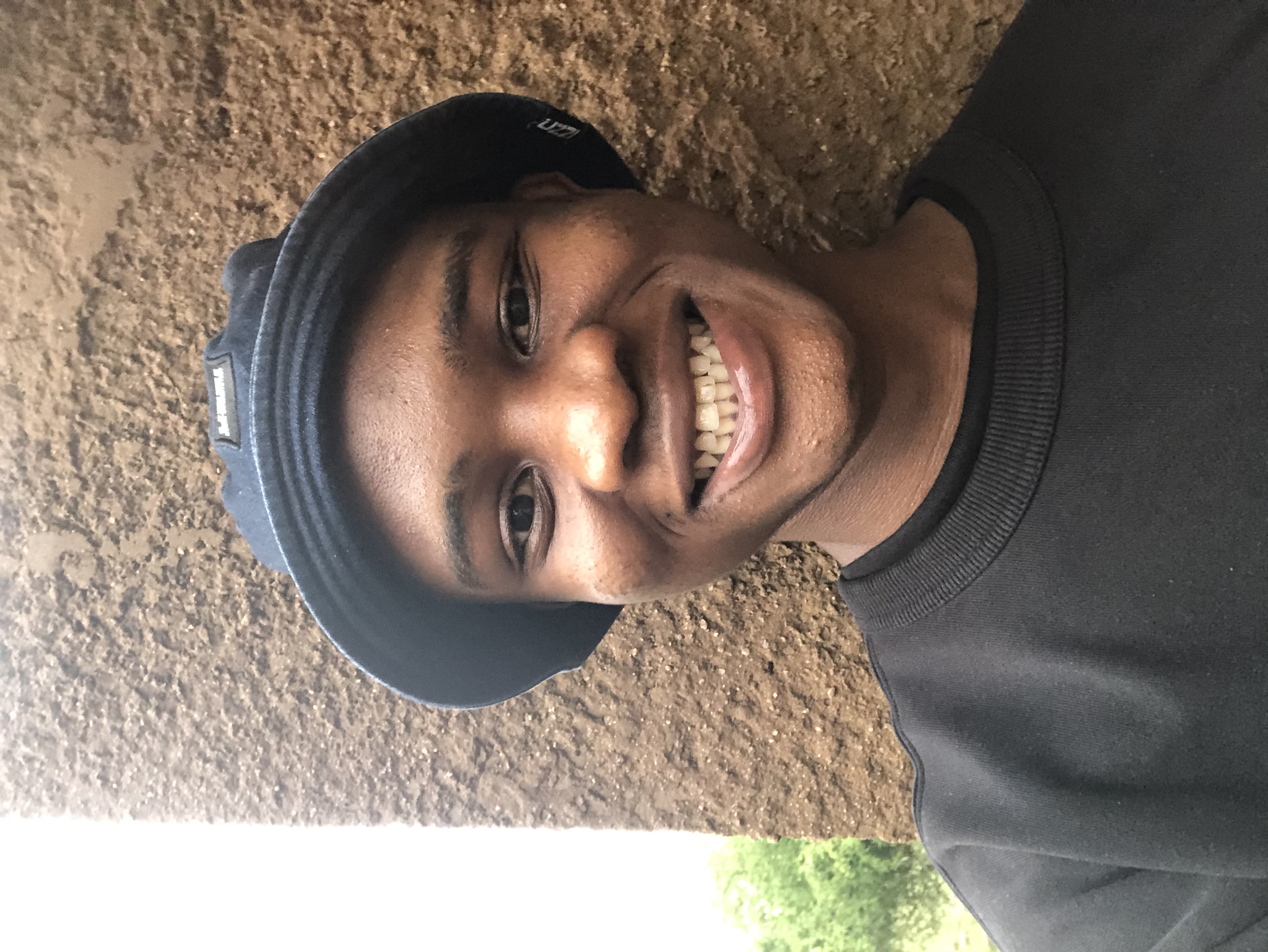 Sizwe Oratile Mogoshane 